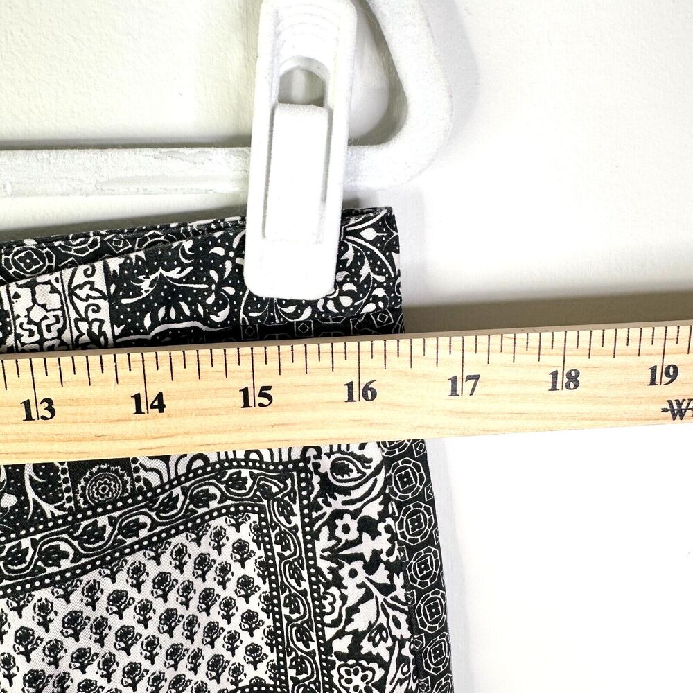 Talbots Pants Women 12 Black White Paisley Patchwork High Rise Cotton Cropped - Picture 7 of 10